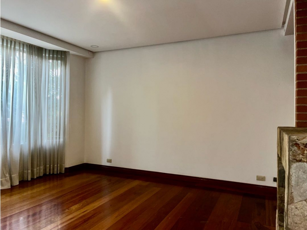 CASA PARA VENTA , MEDELLIN, EL POBLADO SECTOR: LA CALERA — foto 5
