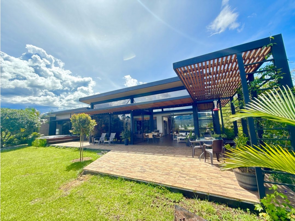 Con la mejor Vista Casa para venta vía San Antonio La Ceja — foto 2