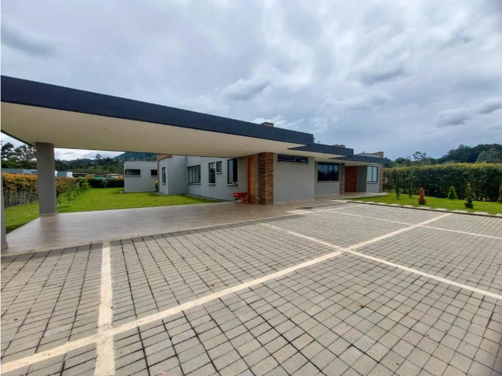 Casa Para Venta vía San Antonio La Ceja un solo nivel
