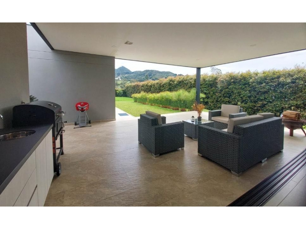Casa Para Venta vía San Antonio La Ceja un solo nivel — foto 4