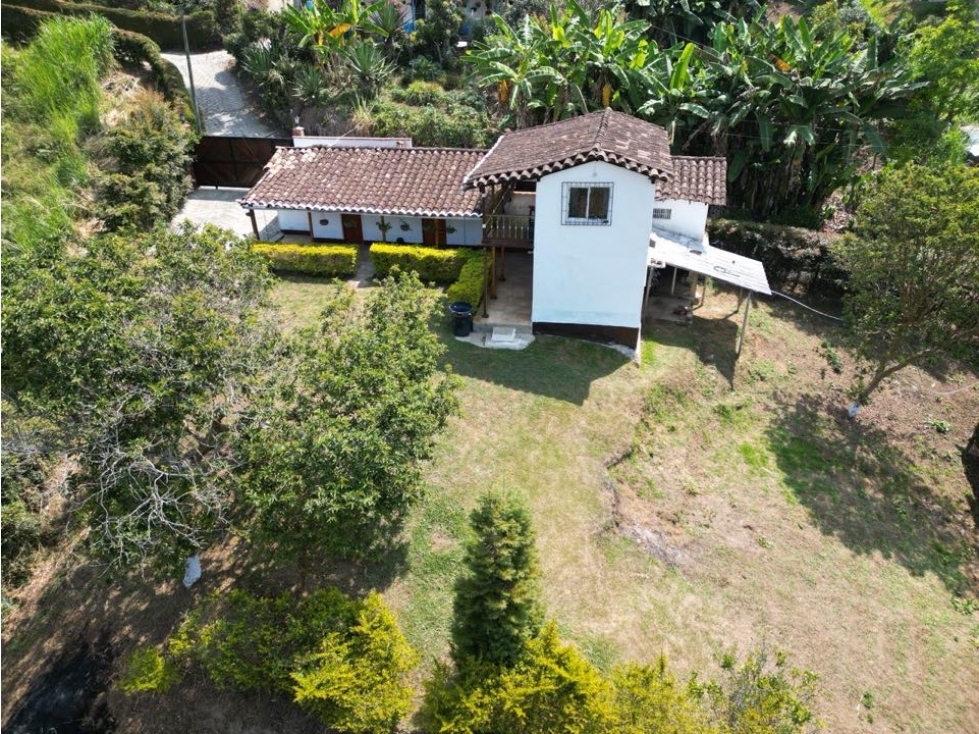 Casa Para Venta y Renta en Guarne Antioquia - 2