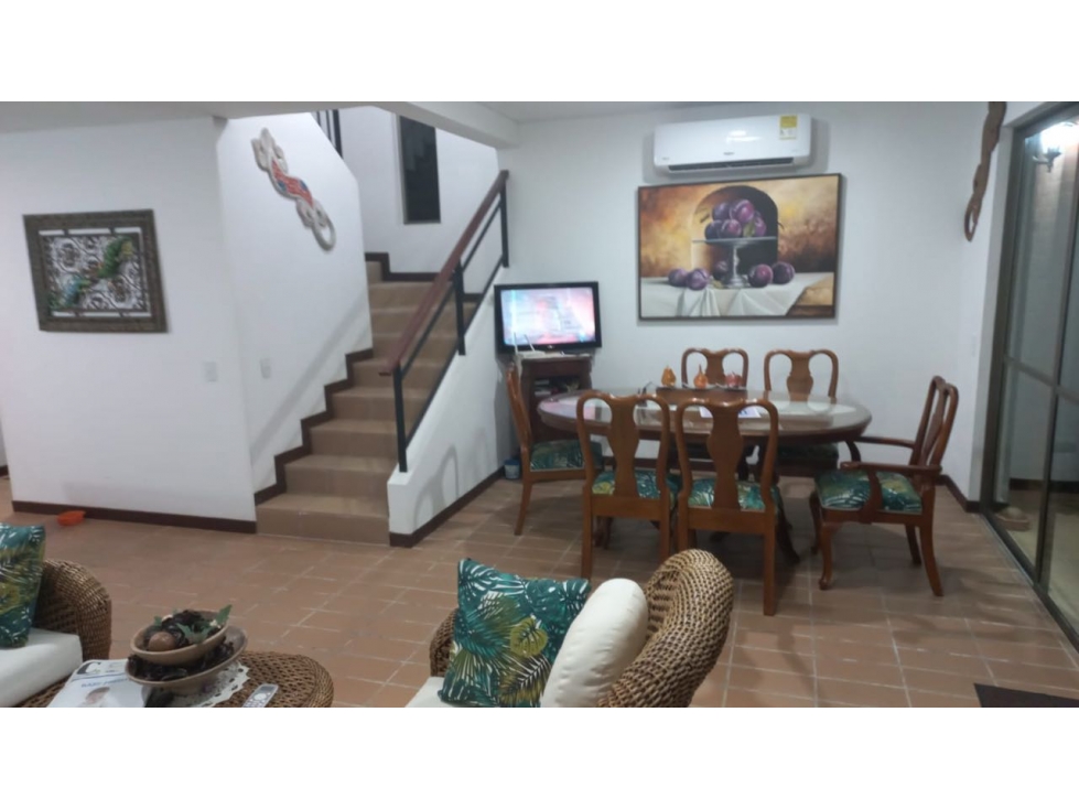 CASA PARCELACIÓN SANTA FE DE ANTIOQUIA. CERCA AL PUEBLO - 2