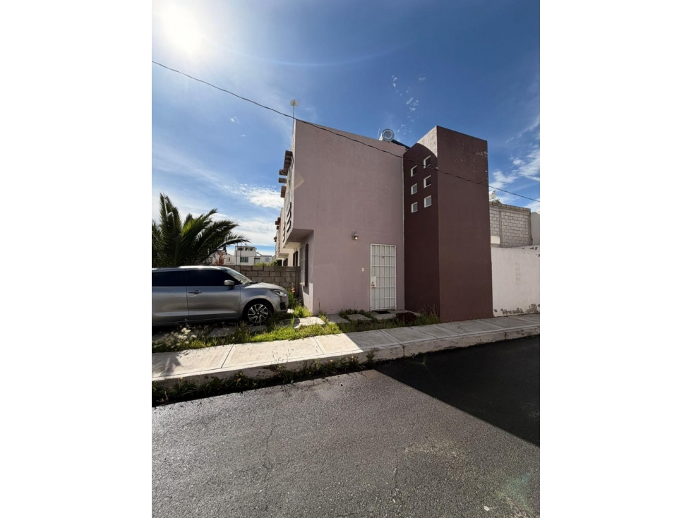 CASA EN VENTA PASEOS DE CHAVARRIA, MINERAL DE LA REFORMA, HIDALGO