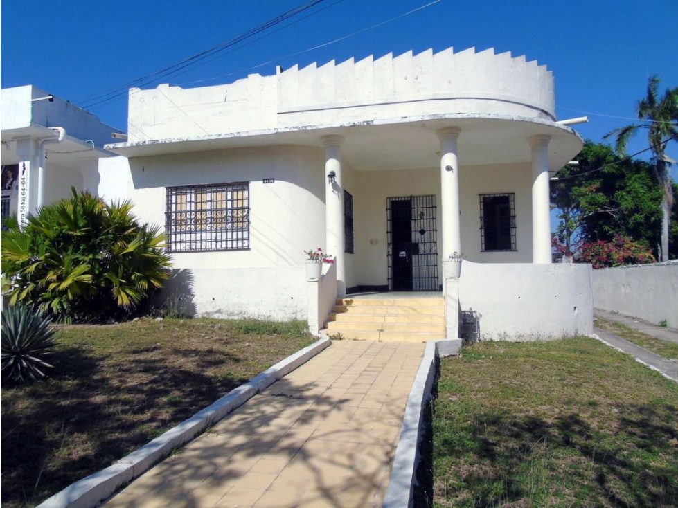 CASA PATRIMONIO con lote DE 775 MTS y 419 MTS CONSTRUIDOS.VIEJO PRADO