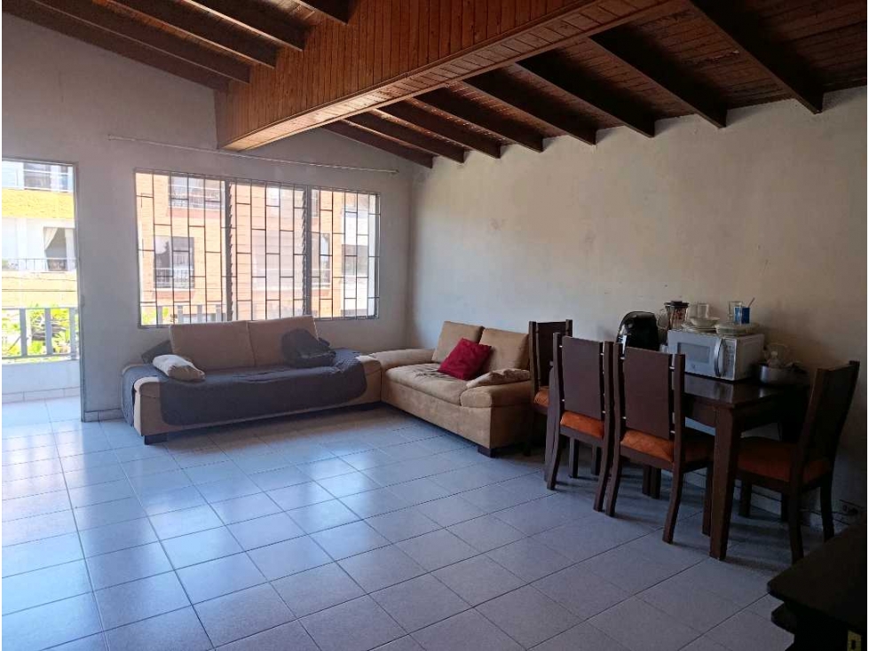 CASA P.H EN VENTA SECTOR BELEN SAN BERNARDO, MEDELLIN