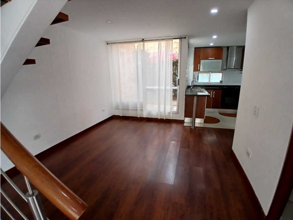 Casa En Venta En Chía de 186 m² Con Chimenea — foto 4