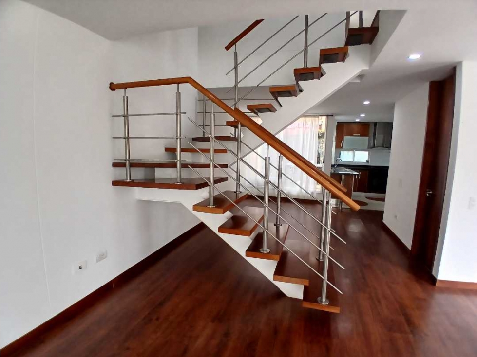 Casa En Venta En Chía de 186 m² Con Chimenea — foto 5