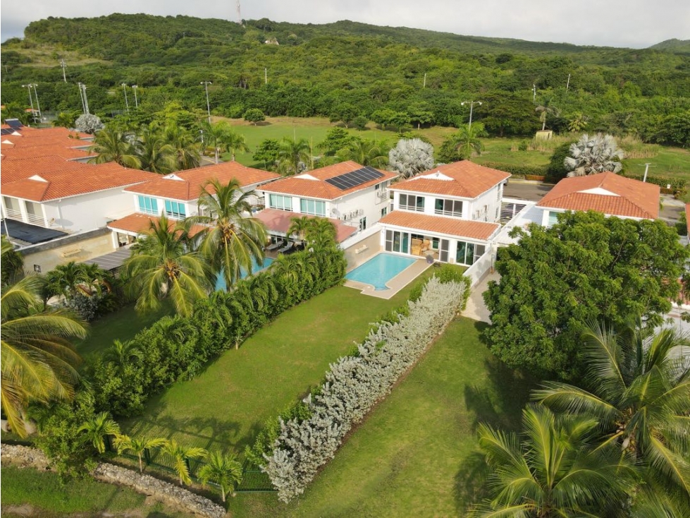 CASA PLAYA en VENTA condominio CASA DEL MAR Arroyo de Piedra Cartagena