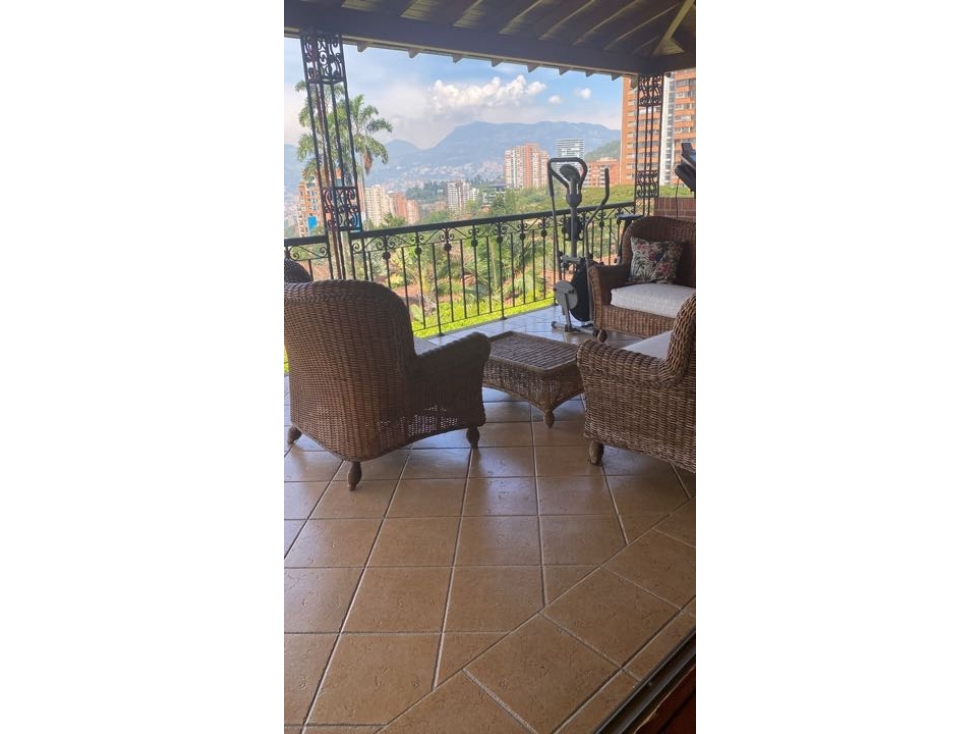 Casa Poblado 700 metros 3880 millones Cola del ZORRO — foto 6