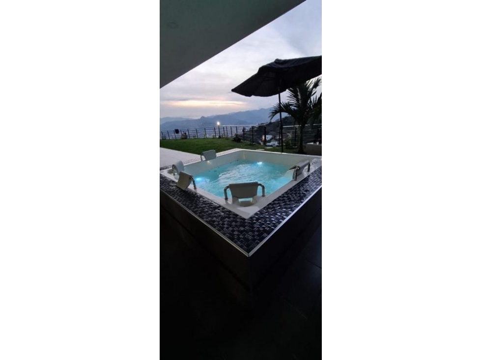 Casa Poblado con vista piscina y jacuzzi 6000 millones — foto 6