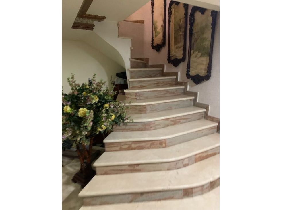 CASA POBLADO SECTOR EL TESORO 5500 millones
