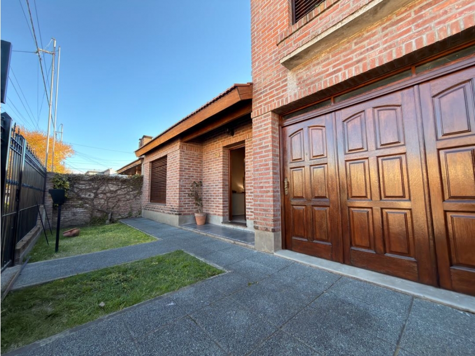 Casa Premium Luján | Moreno 1600 | Apta Crédito | Calidad Única - 2
