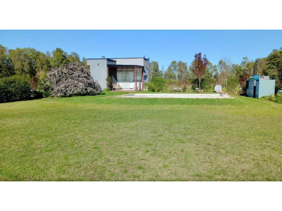 Casa quinta con pileta en venta en Sicardi — foto 3