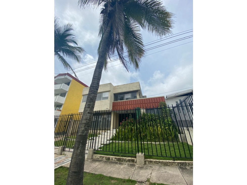 CASA QUINTA EN VENTA DE 800 MTS BARRIO LOS ALPES