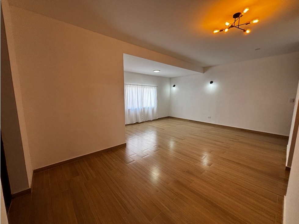 Casa refaccionada en zona centrica en alquiler