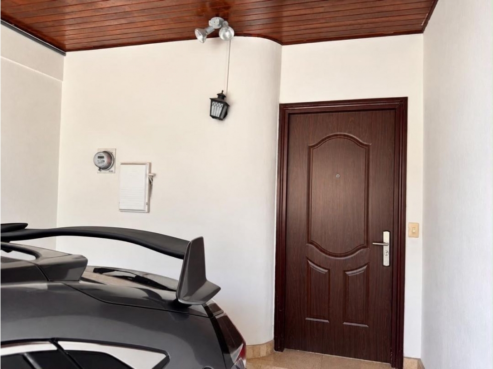 CASA REMODELADA A LA VENTA EN LA ALAMEDA — foto 3