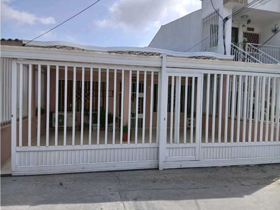 Casa Remodelada con garaje doble en Hipódromo