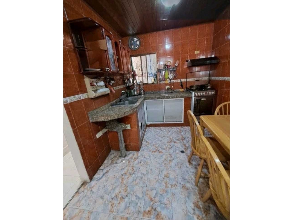 Casa Remodelada con garaje doble en Hipódromo — foto 4