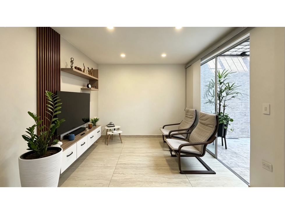 Casa remodelada con terraza en venta | Bosque de Versalles - Palmira — foto 6