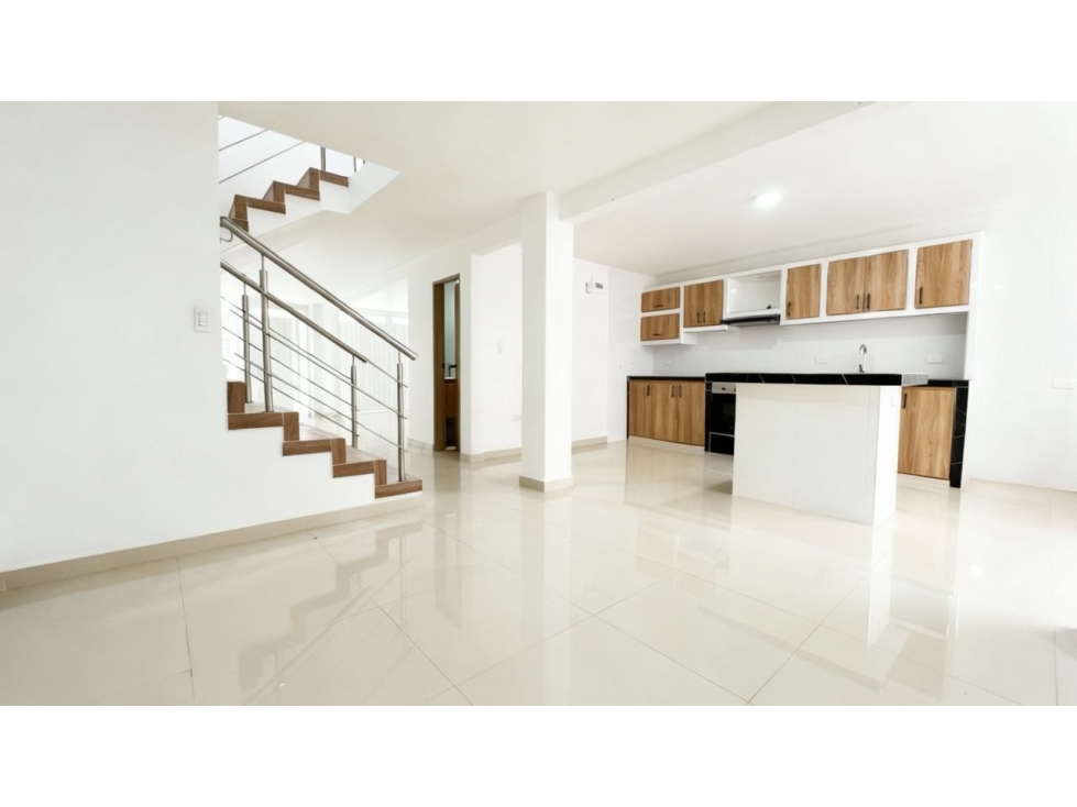 Casa de lujo de dos pisos en venta | Barrio Santa Ana - Palmira Valle