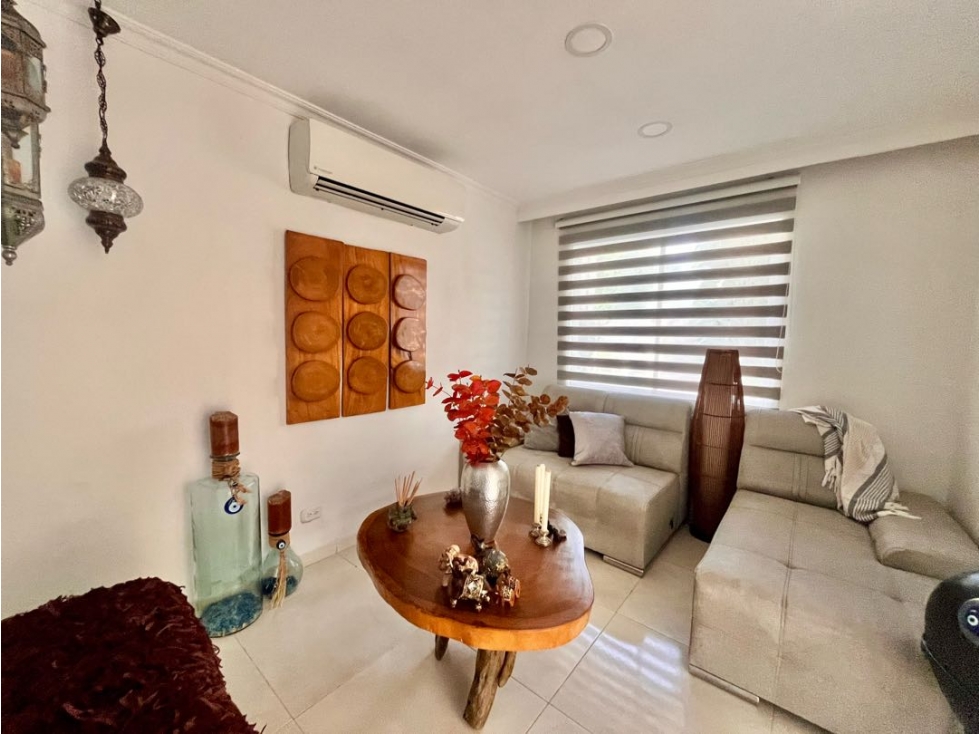 Casa remodelada en venta en villa campestre