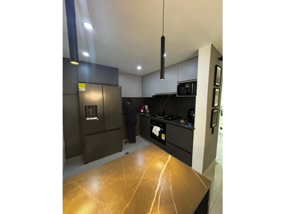 Casa remodelada en venta en Villa Campestre — foto 4