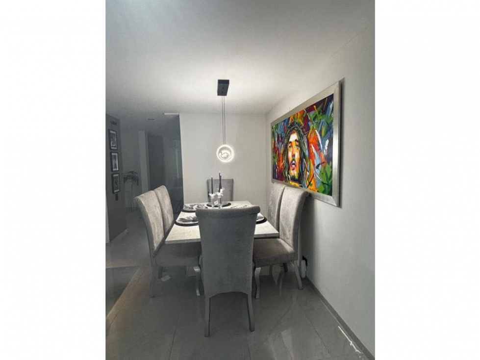 Casa remodelada en venta en Villa Campestre — foto 5