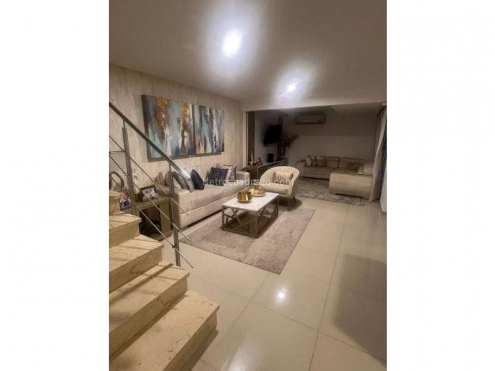 Casa Remodelado en venta En castellana