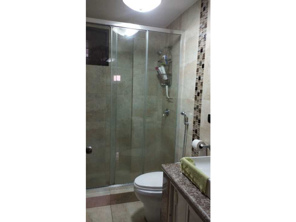 CASA RENTERA DE VENTA ALBORADA 10ma ETAPA — foto 5