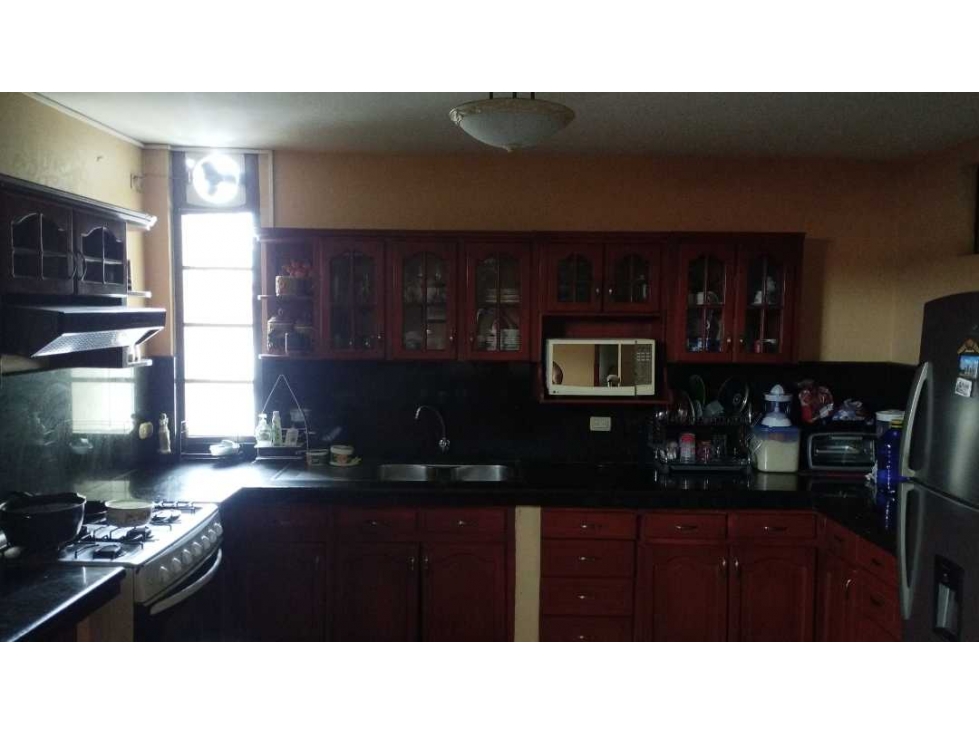 CASA RENTERA DE VENTA ALBORADA 10ma ETAPA — foto 6