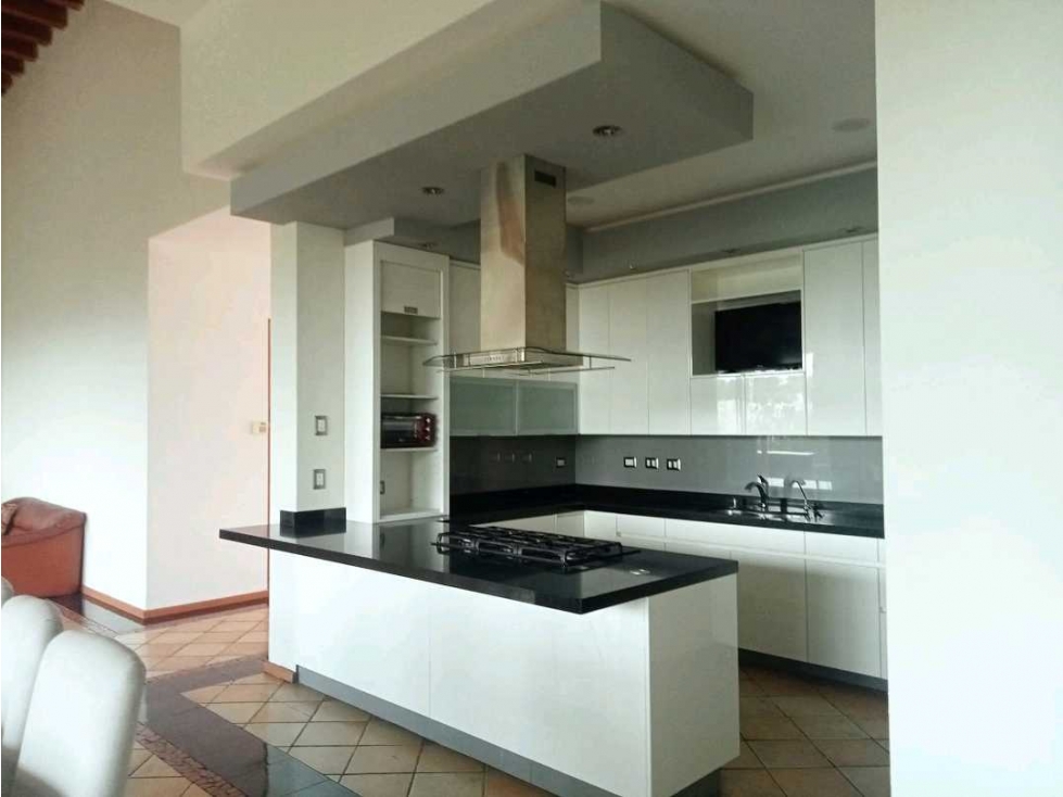 CASA RESIDENCIAL ALTOZANO MORELIA — foto 2