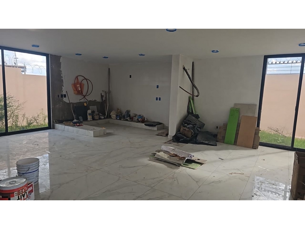 Residencia Nueva de 3 pisos en Capital Norte Zapopan Coto Carrara — foto 6