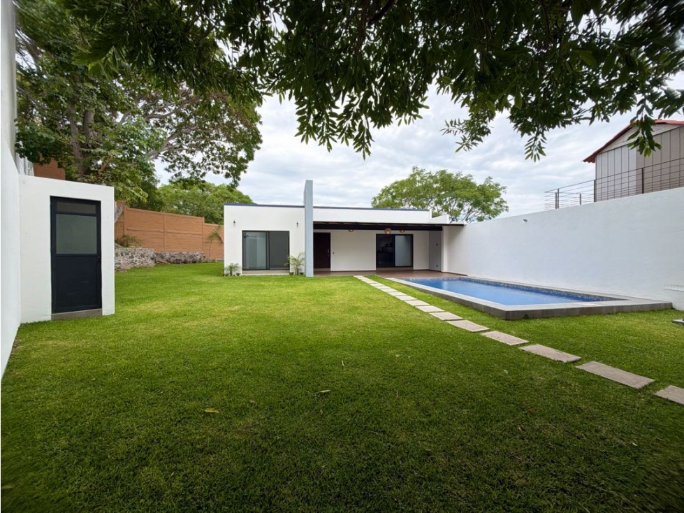 Casa residencial de un nivel con alberca privada en Burgos Bugambilias - 4
