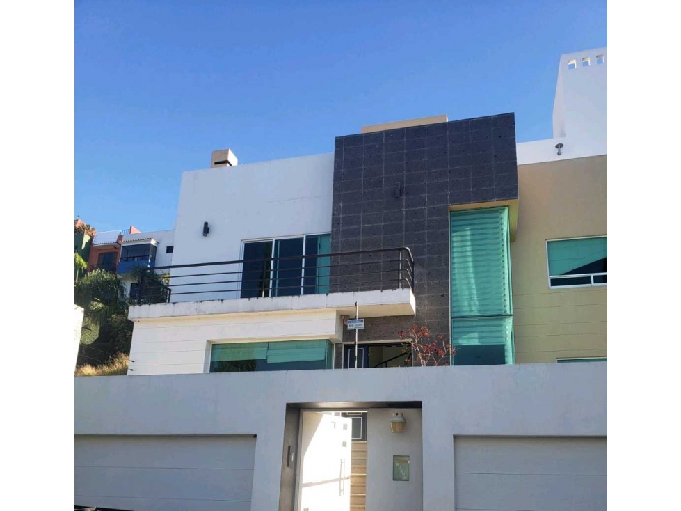 CASA RESIDENCIAL LA FLORESTA SALIDA PATZCUARO FRACCIONAMIENTO PRIVADO