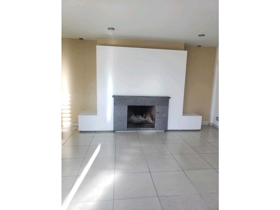 CASA RESIDENCIAL LA FLORESTA SALIDA PATZCUARO FRACCIONAMIENTO PRIVADO — foto 3