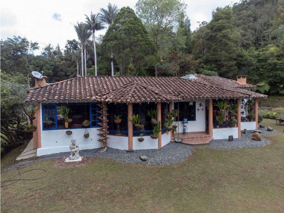 CASA EN VENTA RUSTICA EN PARCELACIÓN VÍA EL RETIRO/ LOS SALADOS — foto 3