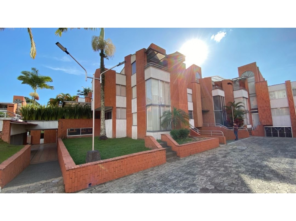 Casa sector alamos 270 mts