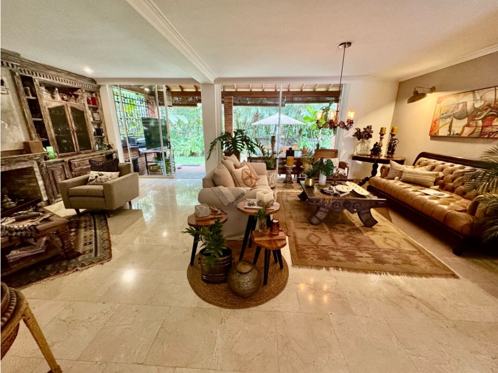 Sector Benedictinos, muy familiar de 318 mts con gran jardín — foto 5