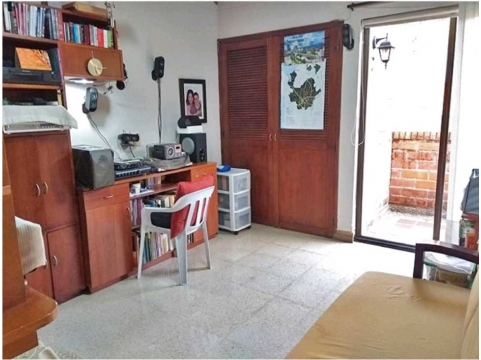 CASA SECTOR LA VISITACIÓN SIN RUIDO CERCA DE TODO CAMINANDO