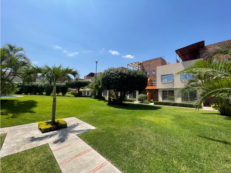 CASA SEMINUEVA EN VENTA ALBERCA SEGURIDAD Y 20 MINUTOS DE CUERNA — foto 6