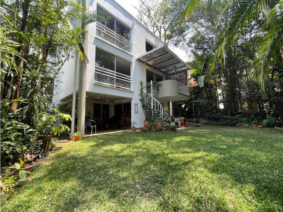 Casa similar a una FINQUITA ideal para familias Sector San Lucas