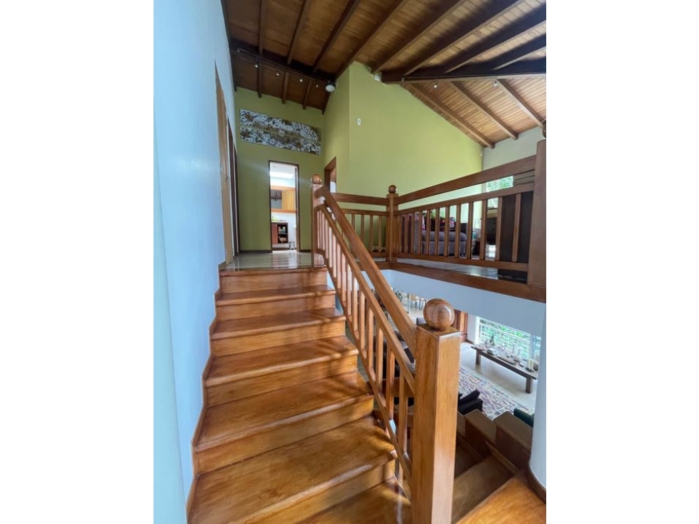 Casa similar a una FINQUITA ideal para familias Sector San Lucas — foto 3