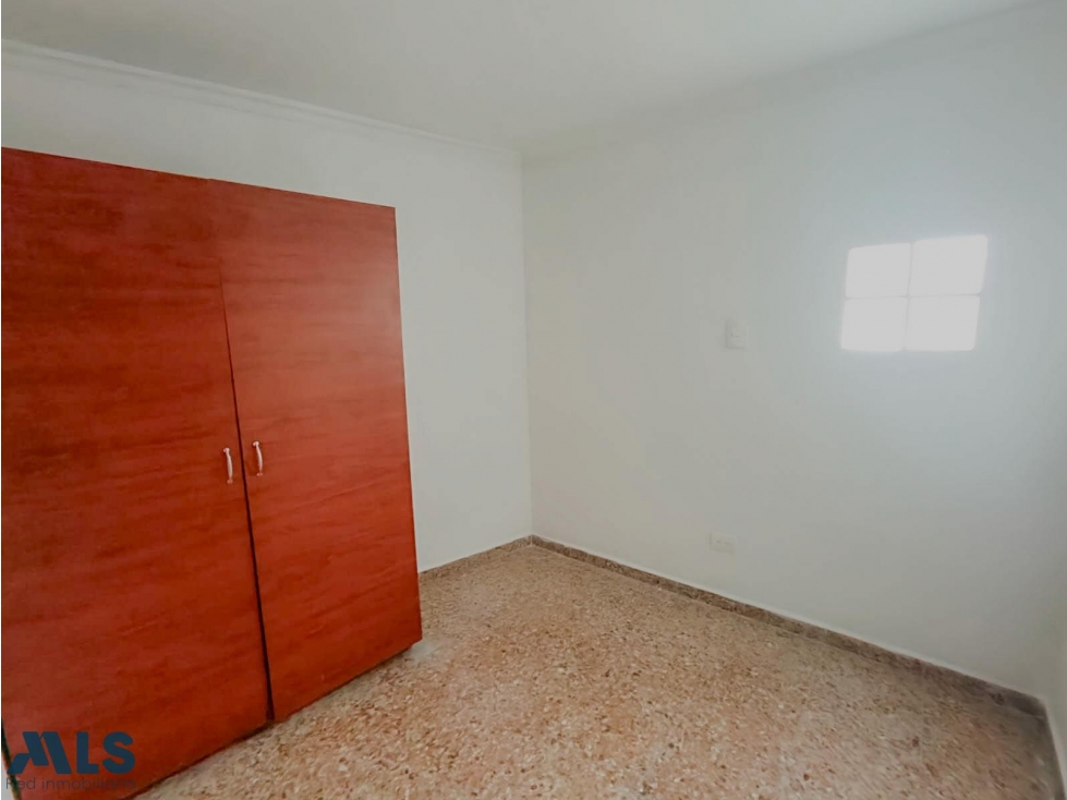 CASA TERCER PISO CON TERRAZA(MLS#269287) — foto 5