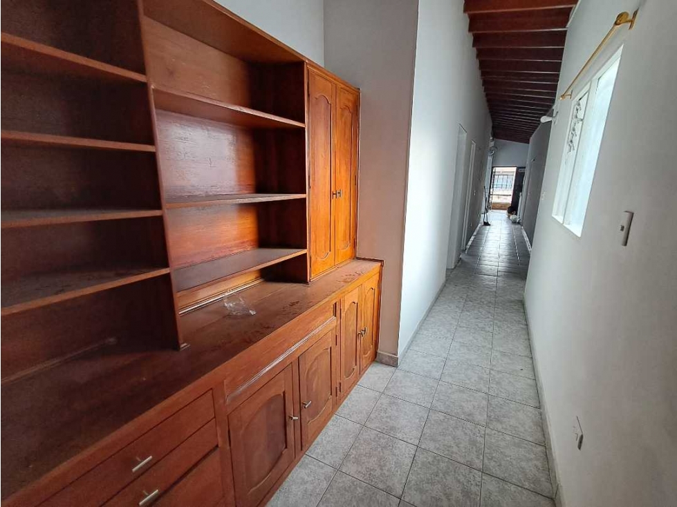 Casa tercer piso Miravalle — foto 6