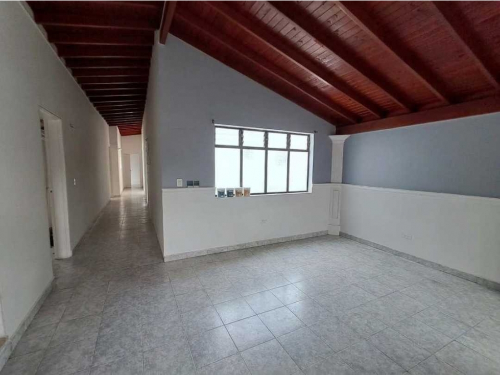 Casa tercer piso Miravalle — foto 2