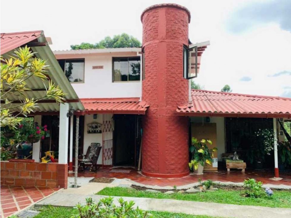 CASA TIPICA DE LA REGION CIRCASIA Q. 3635 - 4