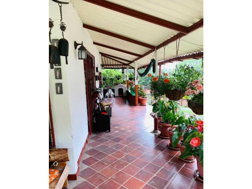 CASA TIPICA DE LA REGION CIRCASIA Q. 3635 - 5
