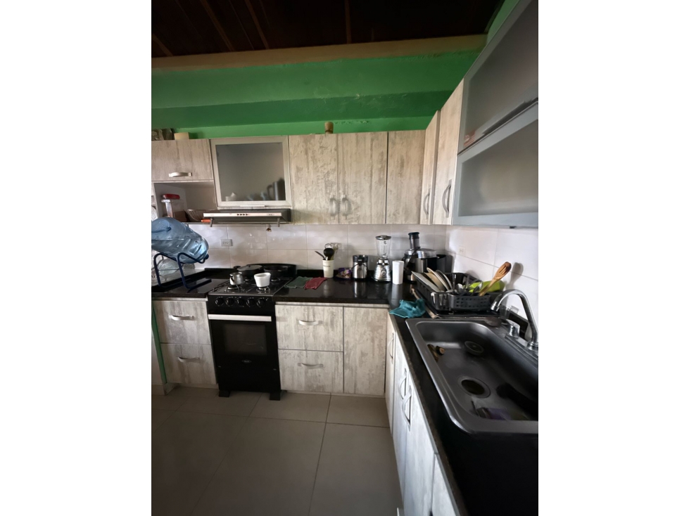 CASA UBICACIÓN COMERCIAL: DOS APARTAMENTOS Y UN LOCAL EN MONTENEGRO — foto 6