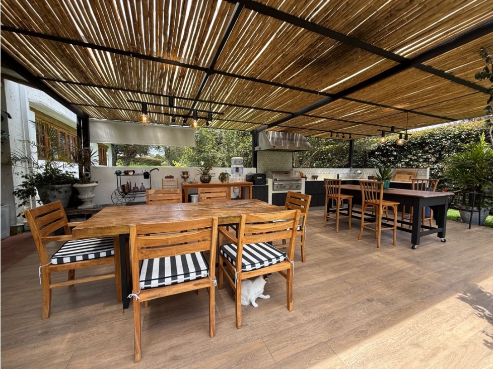 CASA UBICADA EN EL ALTO DE LAS PALMAS URBANIZACIÓN DE 3 CASAS — foto 3