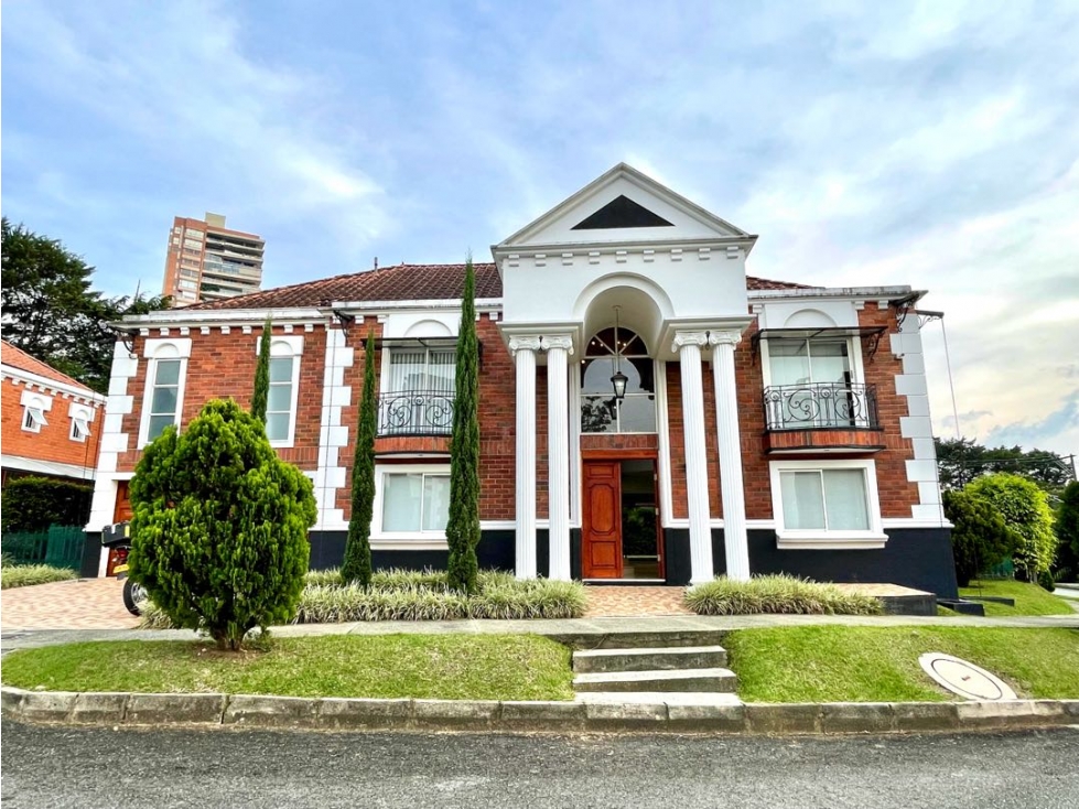 Casa amoblada ubicada en El Poblado, sector El Tesoro